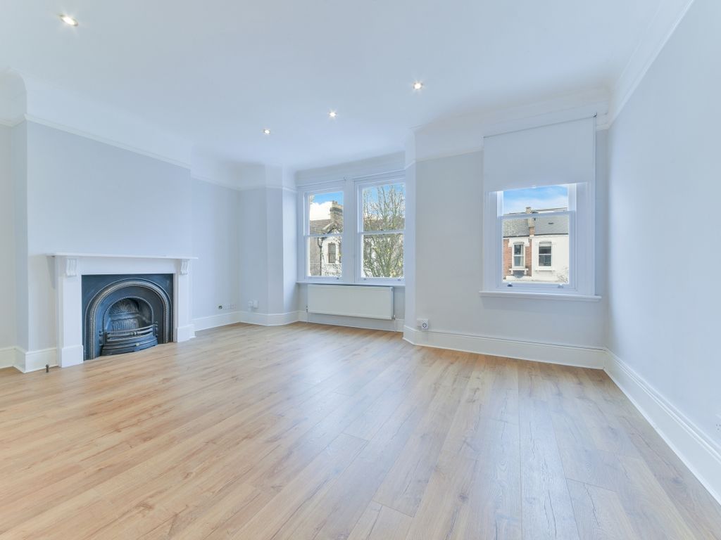 4 bed flat to rent in Harlescott Road, London SE15 Zoopla