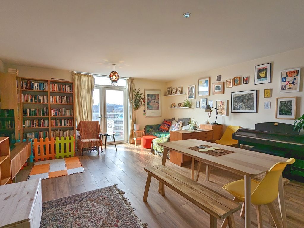 1 bed flat for sale in Anchor Point, Bramall Lane S2 Zoopla