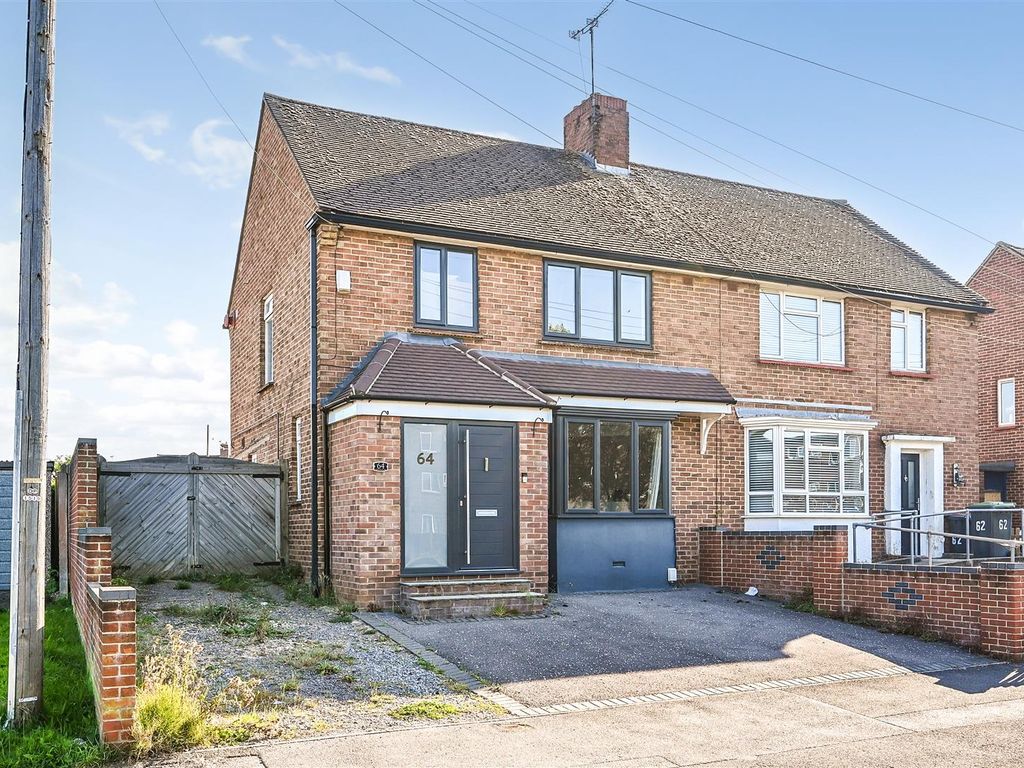 3 bed semidetached house for sale in Bedhampton Way, Havant PO9, £