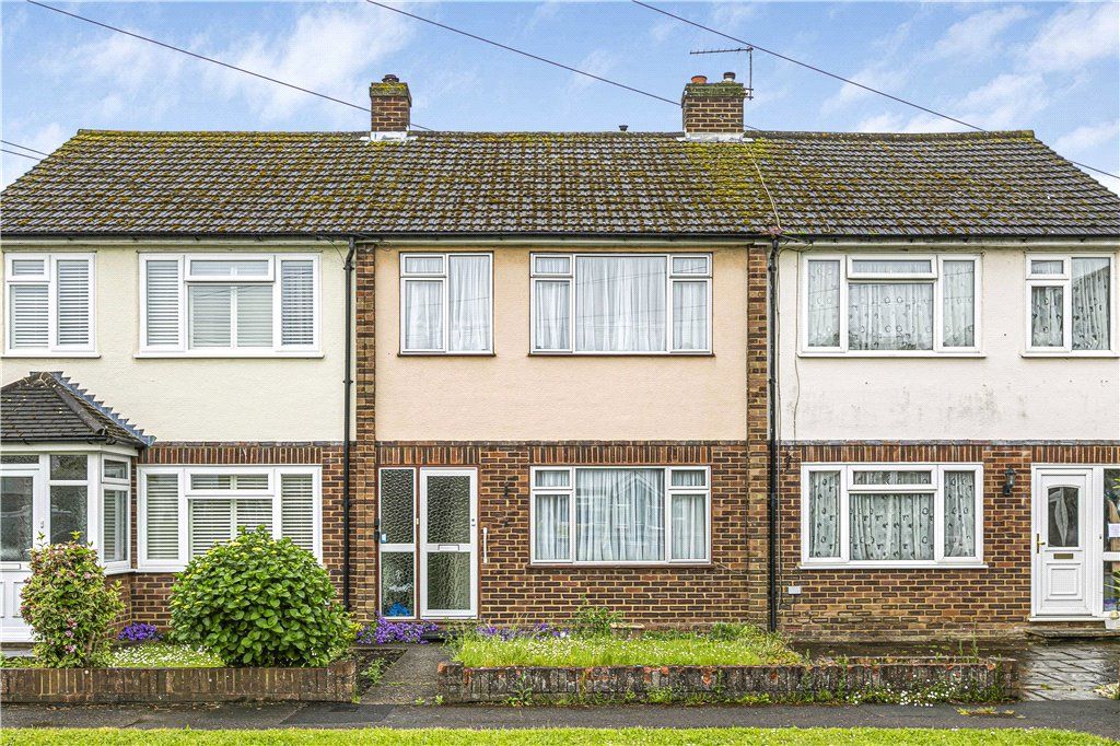 2 bed terraced house for sale in Greenleaves Court, Redleaves Avenue
