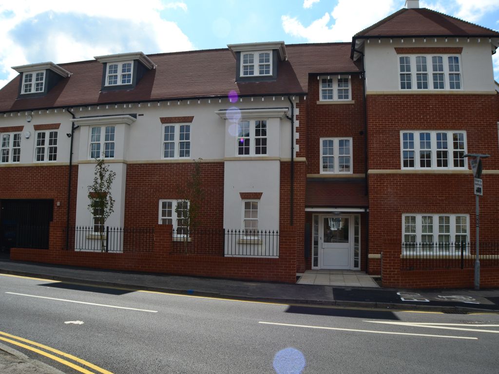 1 bed flat to rent in Croydon Road, Reigate RH2 Zoopla