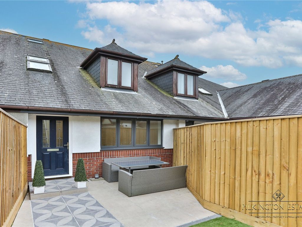1 bed terraced house for sale in Chard Gardens, Plymouth, Devon PL5, £