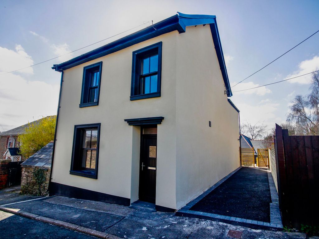 3 bed detached house for sale in Hillside Terrace, Blackwood NP12 Zoopla