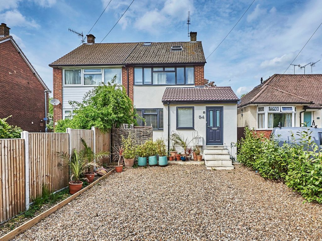 4 bed semidetached house for sale in Batchwood Drive, St. Albans