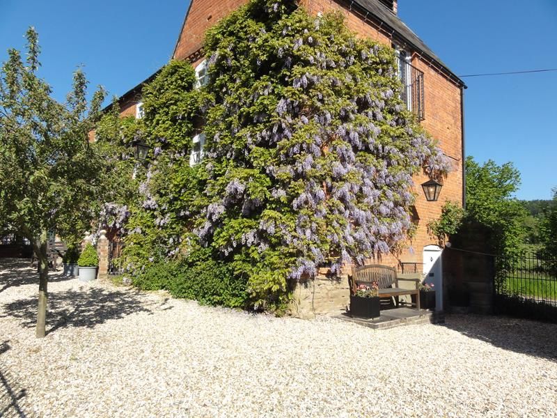 1 bed barn conversion to rent in Hall End Farm, The Gate House