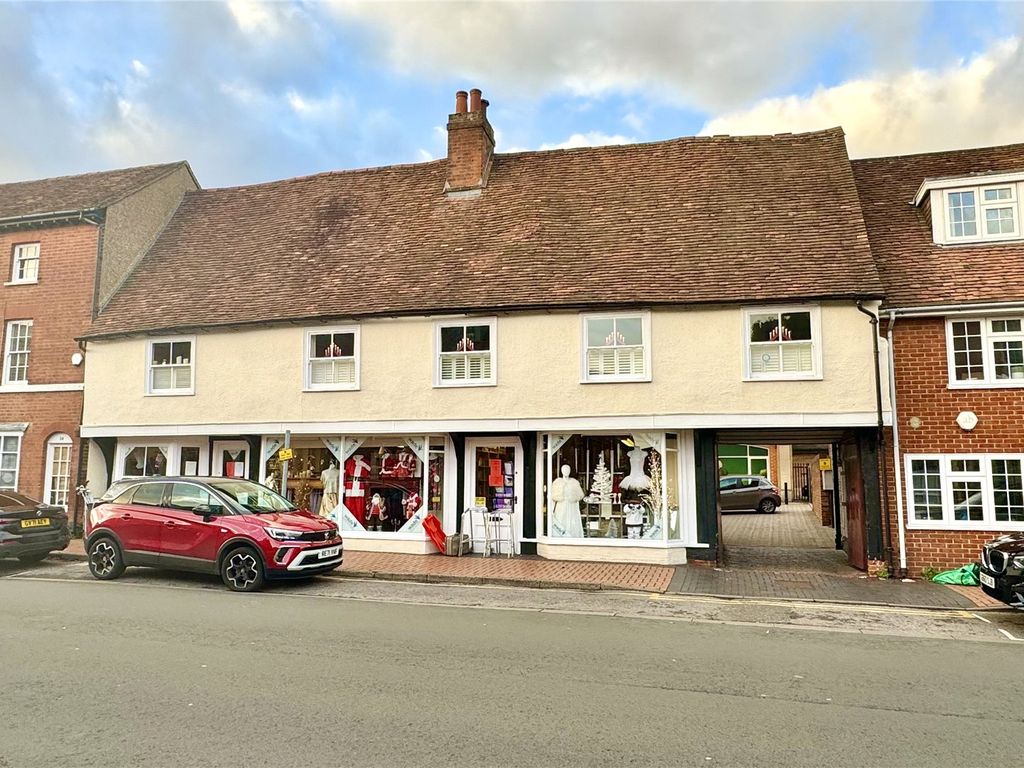1 bed flat for sale in Rose Street, Wokingham, Berkshire RG40, £210,000 Zoopla