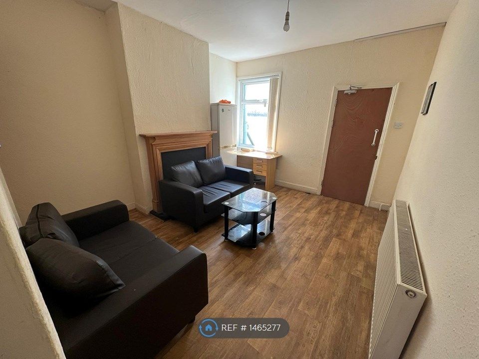4 bed terraced house to rent in Northfield Road, Coventry CV1 Zoopla
