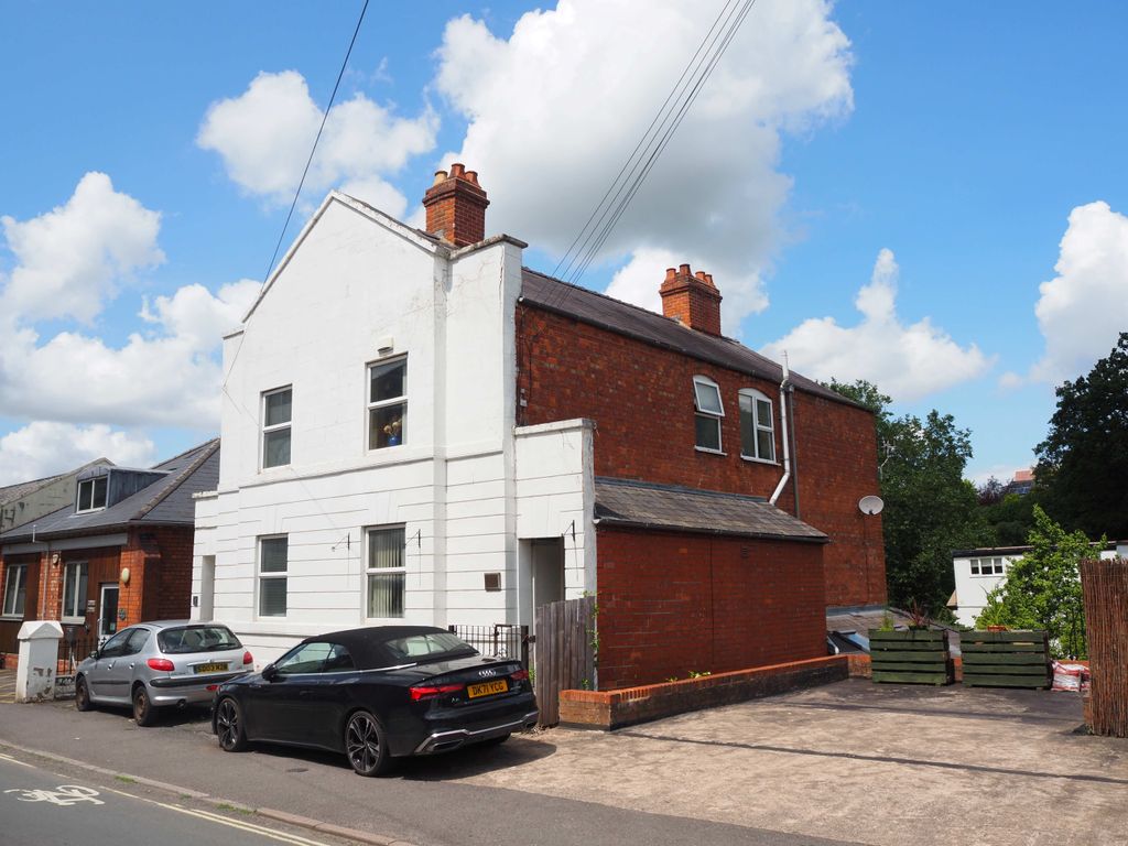 Office for sale in Lansdown, Stroud, Glos GL5, £400,000 Zoopla