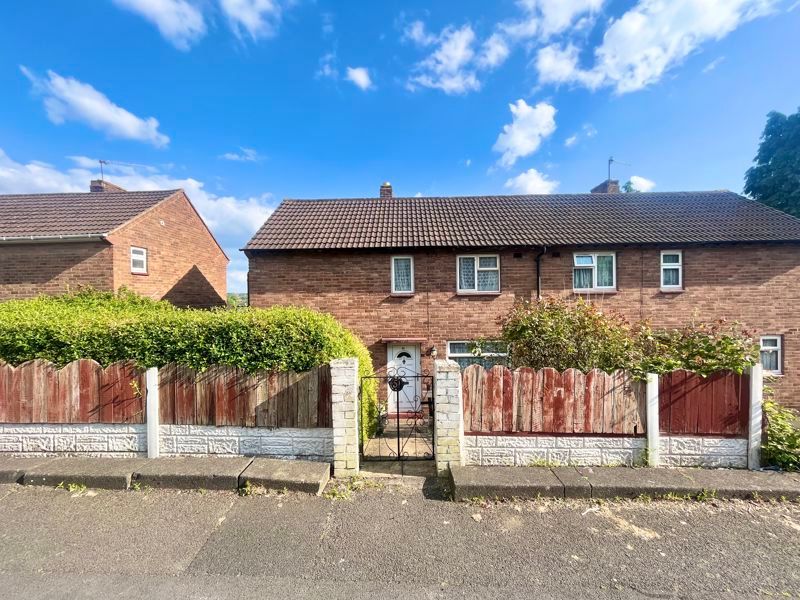 3 bed semidetached house for sale in Leabank Road, Netherton, Dudley
