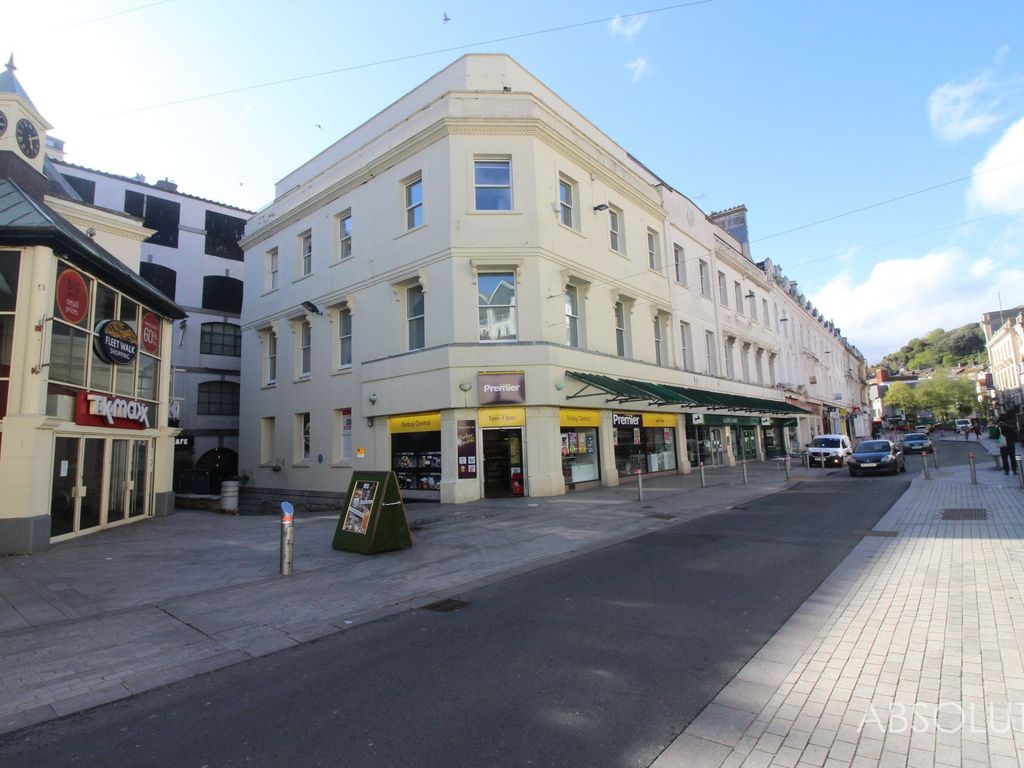 2 bed flat to rent in Fleet Street, Torquay TQ2, £725 pcm Zoopla
