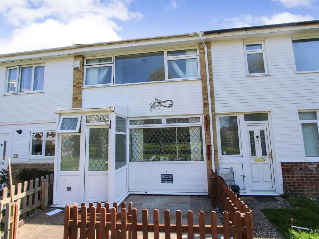 3 bed terraced house for sale in The Wicket, Hythe, Southampton