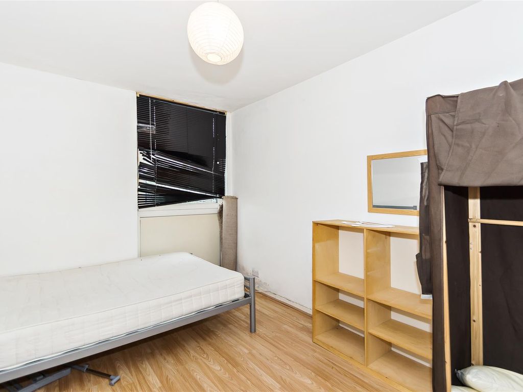 Room to rent in Pelter Street, Shoreditch E2, £900 pcm Zoopla