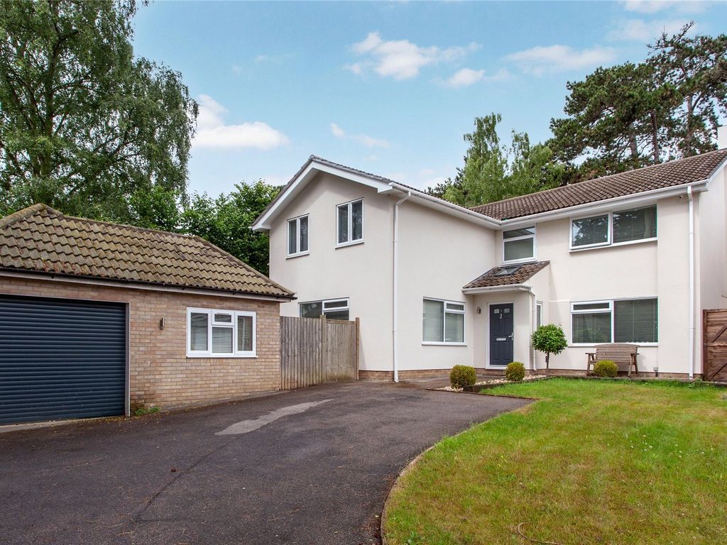 5 bed detached house for sale in Terrington Hill, Marlow
