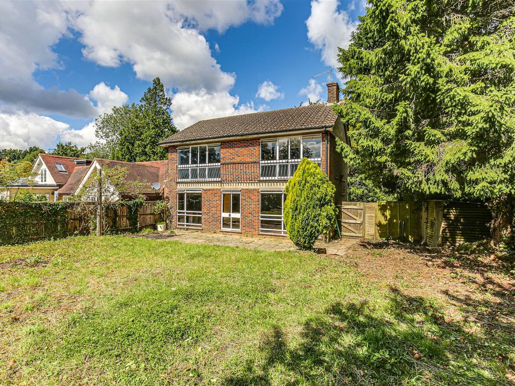 3 bed property for sale in Hosey Common, Hosey Hill, Westerham TN16, £