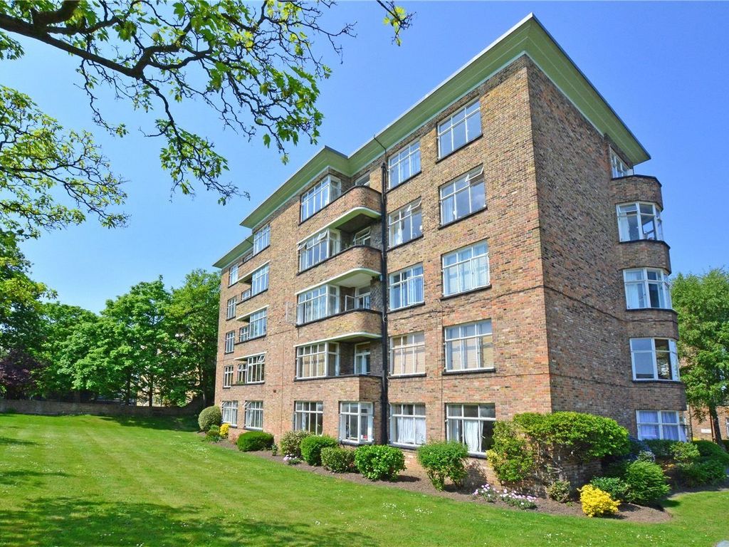 1 bed flat to rent in Lee Terrace, Blackheath Village, Blackheath SE3