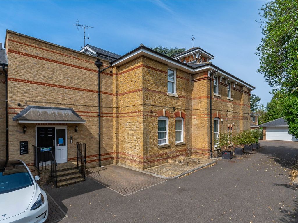 2 bed flat for sale in Providence Park, Penenden Heath, Maidstone ME14