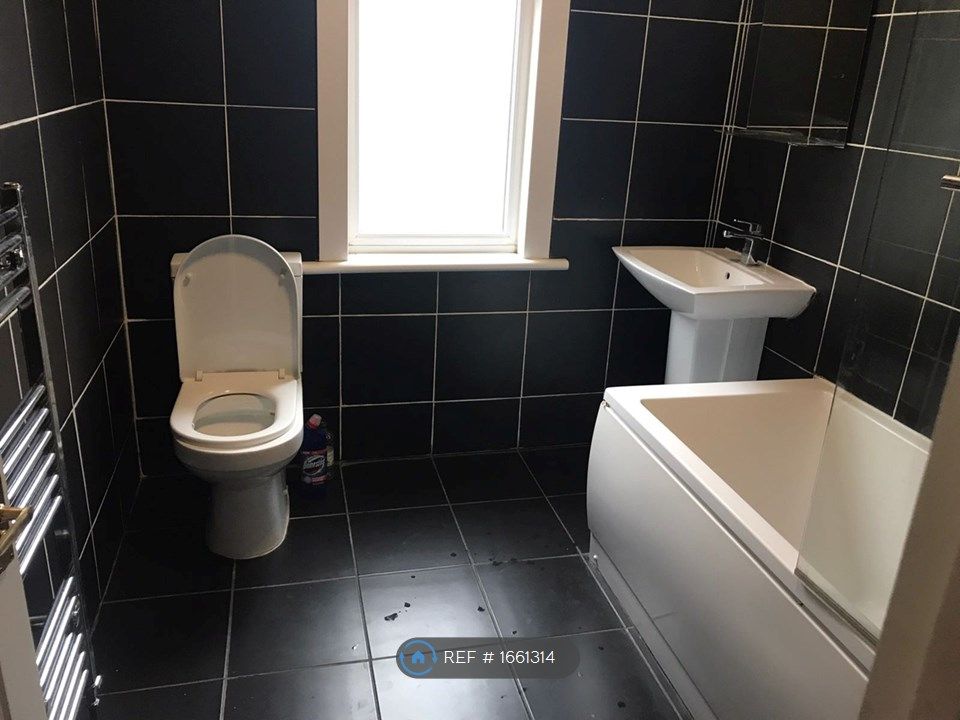 4 bed terraced house to rent in Westminster Gardens, Barking IG11 Zoopla