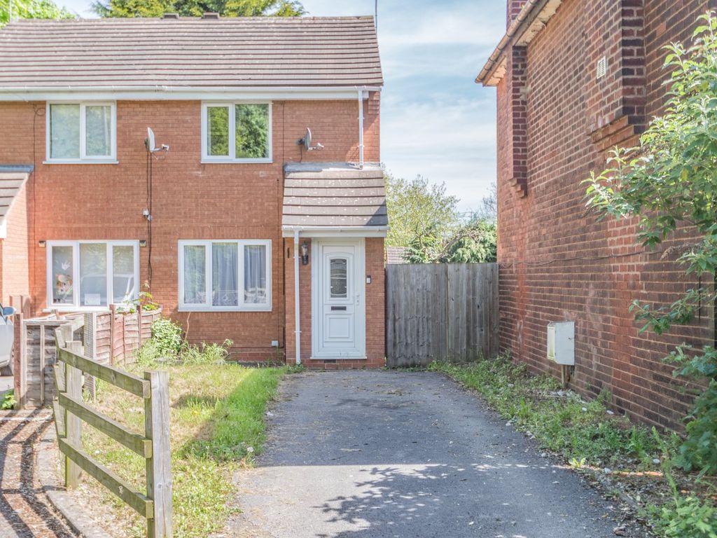 2 bed semidetached house to rent in Prospect Road North, Lakeside