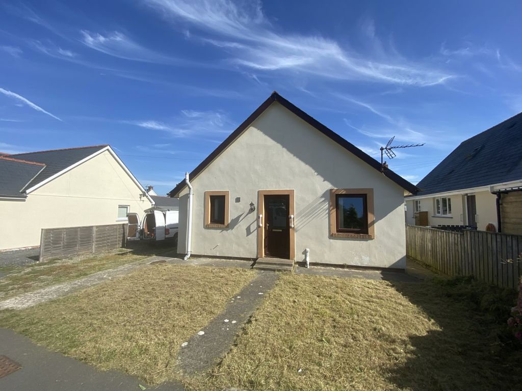 2 bed bungalow for sale in Crug Yr Efydd, Crymych, Pembrokeshire SA41