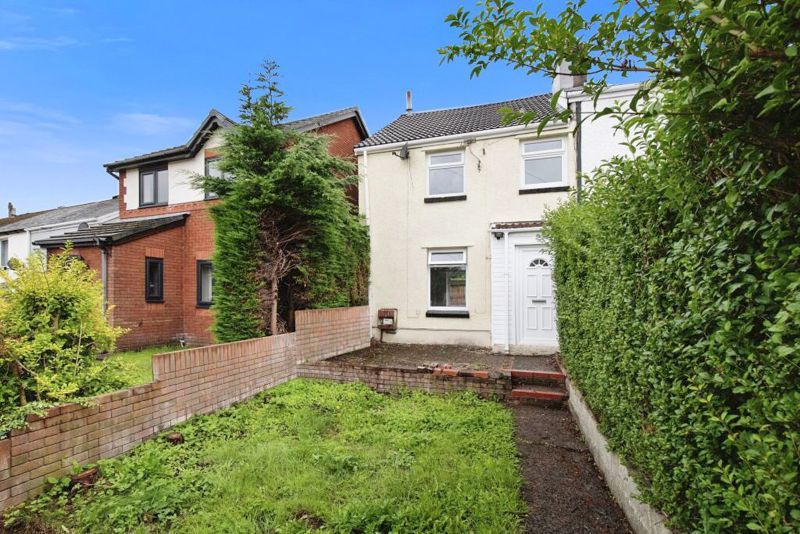 3 bed property for sale in Yellow Row, Dukestown, Tredegar NP22, £