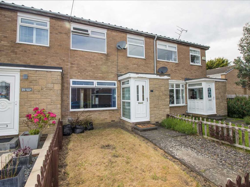 3 bed terraced house to rent in Kirkbride Place, Eastfield Dale