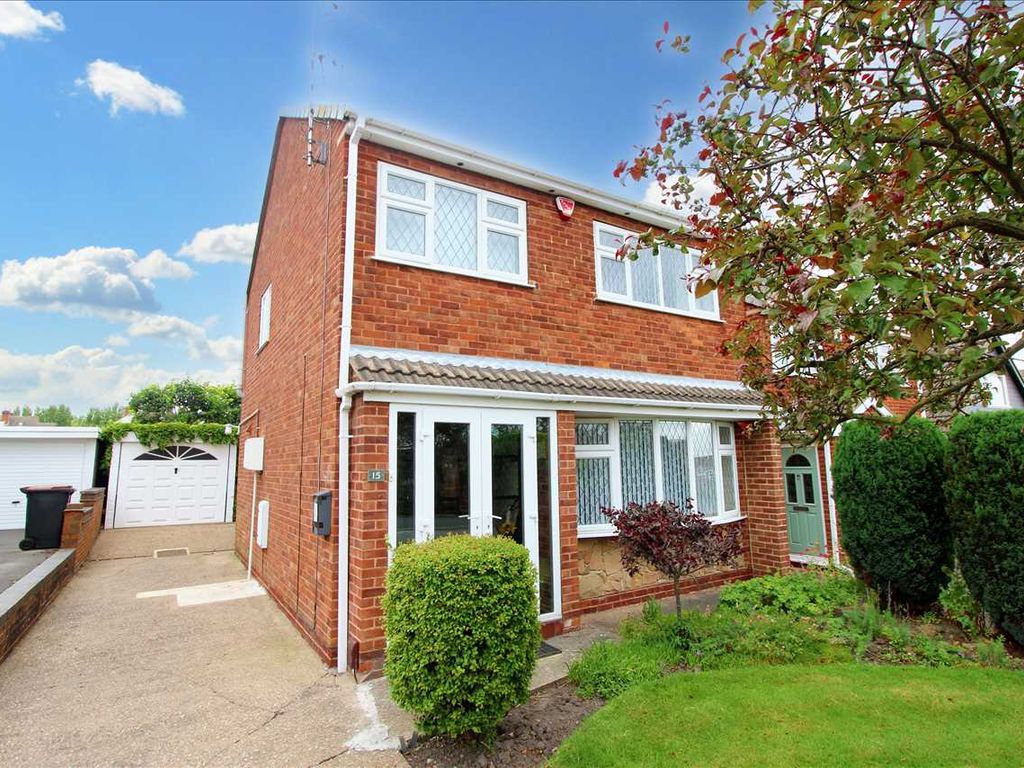 3 bed detached house for sale in Peters Close, Newthorpe, Nottingham