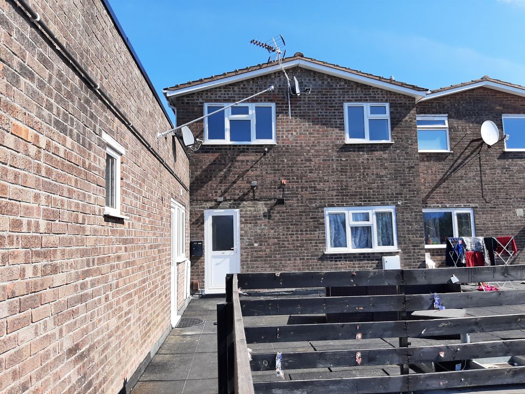 3 bed for sale in Heron Way, Chipping Sodbury, Bristol BS37