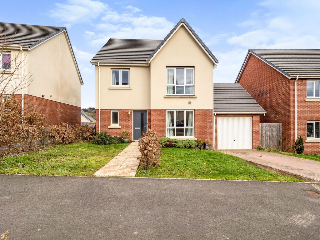 4 Bed Detached House For Sale In Saxon Way Kingsteignton Newton Abbot