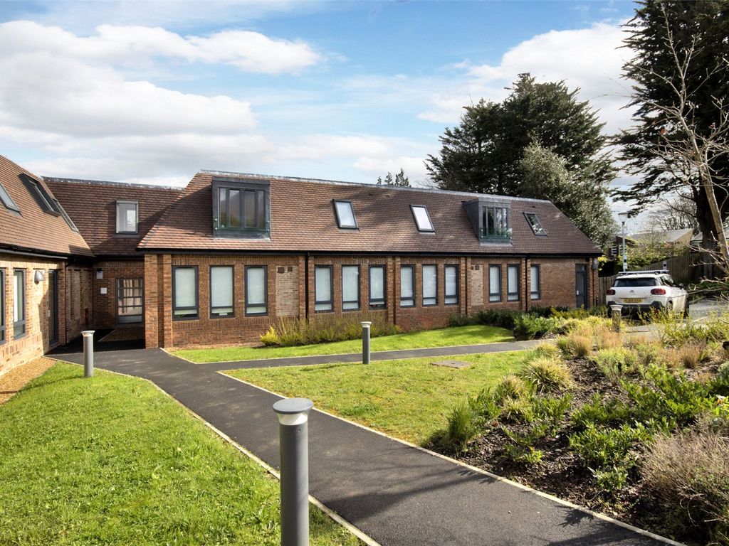 1 bed flat for sale in North Ash Road, New Ash Green, Longfield, Kent