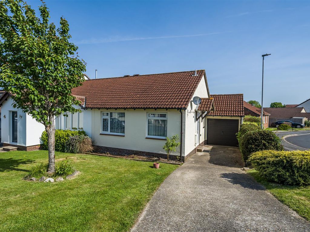 2 bed semidetached bungalow for sale in Hornbeam Close, Honiton EX14