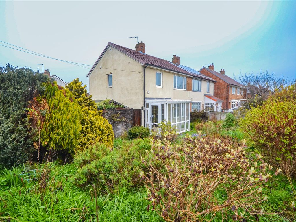 2 bed property for sale in Windy Hill Lane, MarskeByTheSea, Redcar