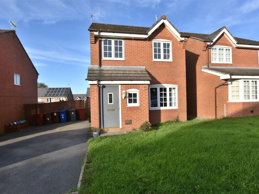 3 bed detached house for sale in Bailey Close, Fernhurst Farm