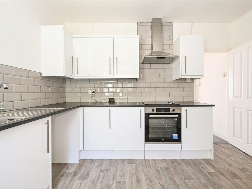 3 bed property for sale in Brook Street, Tonypandy CF40, £110,000 Zoopla