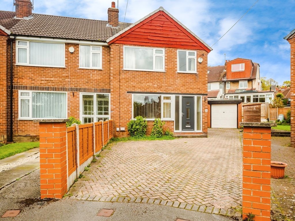 3 bed end terrace house for sale in Wells Croft, Meanwood, Leeds LS6, £