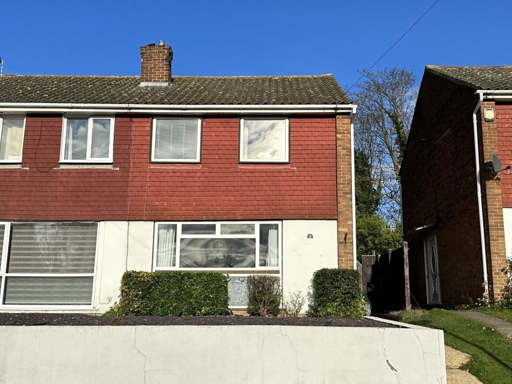 3 bed semidetached house for sale in Riverview Road, Greenhithe, Kent