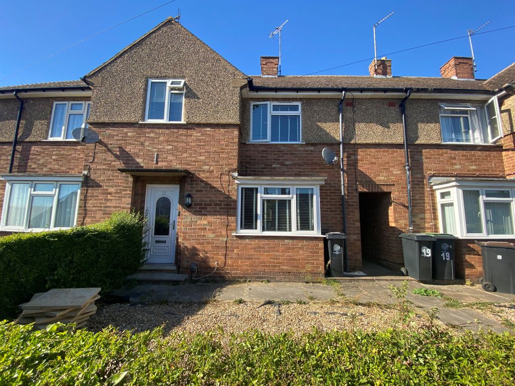3 bed terraced house for sale in Dryden Street, Raunds, Wellingborough