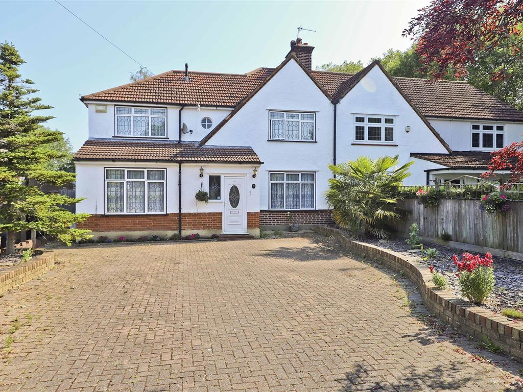 4 bed semidetached house for sale in Swakeleys Drive, Ickenham UB10