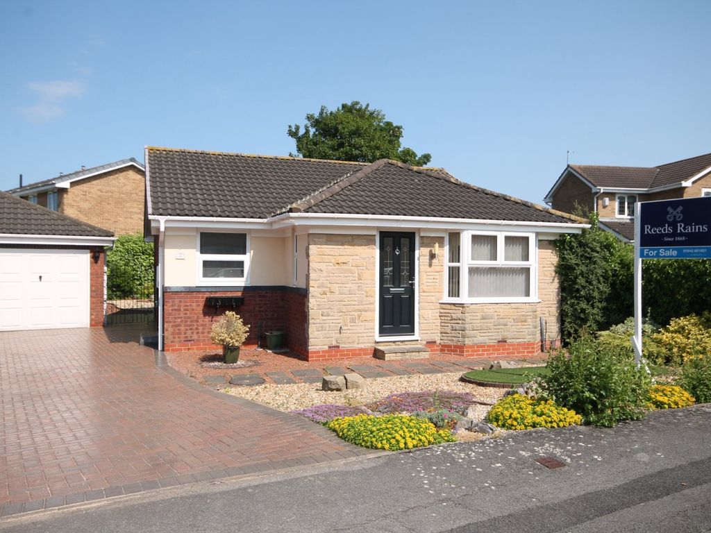 2 bed bungalow for sale in Hanbury Close, Ingleby Barwick, StocktonOn