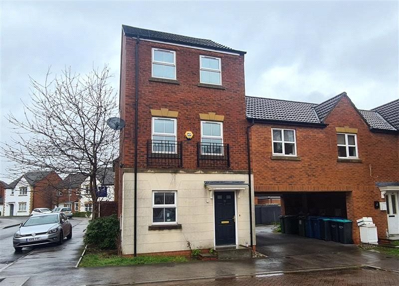 3 bed end terrace house for sale in High Hazel Drive, Mansfield