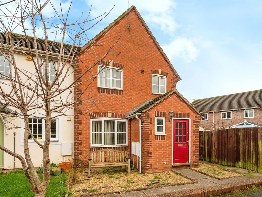 3 bed end terrace house for sale in Dunmow Avenue, Harley Bakewell