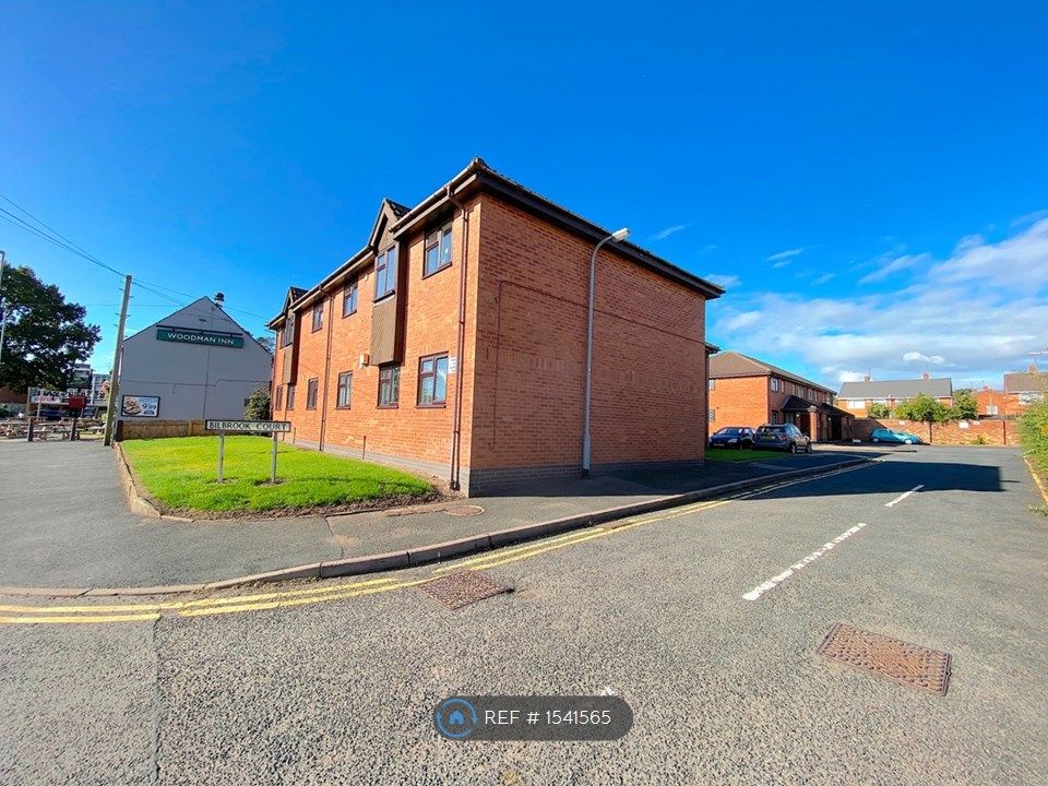 1 bed flat to rent in Bilbrook Court, Wolverhampton WV8, £750 pcm Zoopla