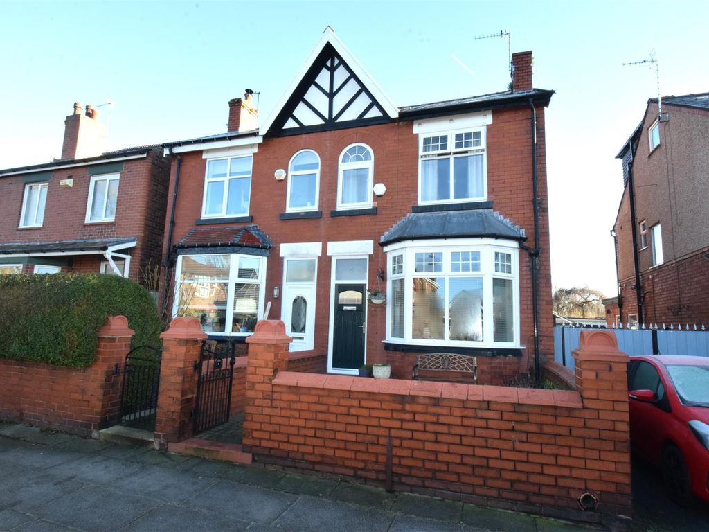 3 bed semidetached house for sale in Bee Fold Lane, Atherton