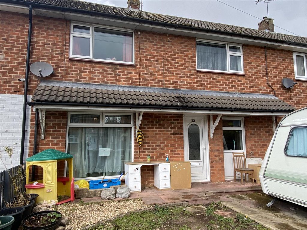 3 bed terraced house for sale in Larchwood Crescent, Lincoln LN6 Zoopla