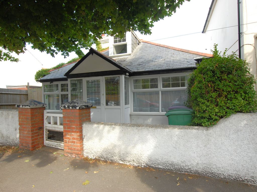 3 bed bungalow for sale in St Leonards Road, Hythe CT21 Zoopla