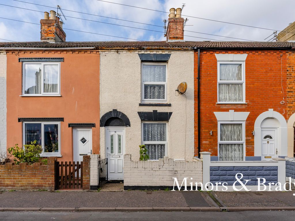 2 bed terraced house for sale in East Road, Great Yarmouth NR30 Zoopla