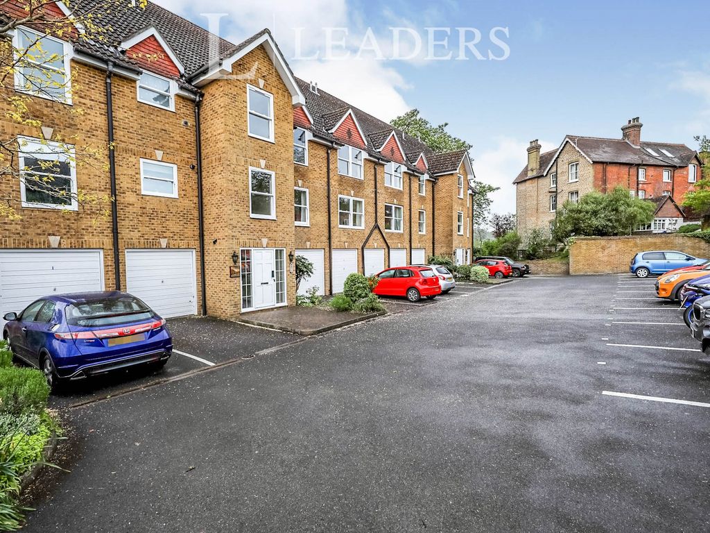 2 bed property to rent in Old Station Way, Godalming GU7 Zoopla