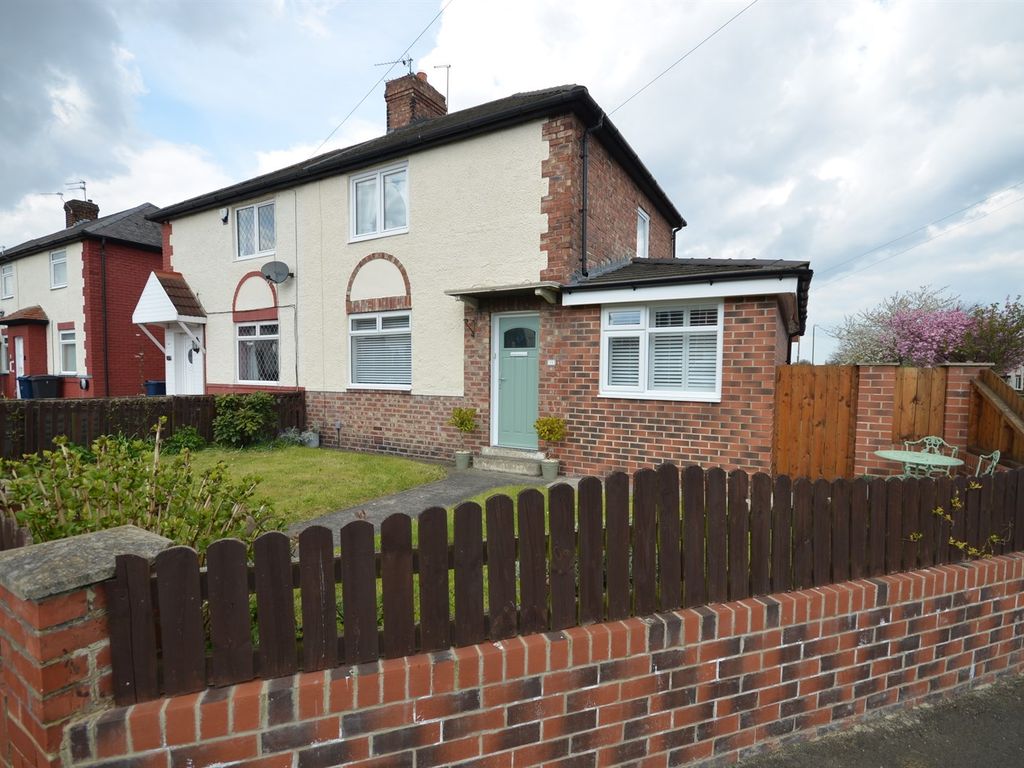 3 bed semidetached house for sale in Coupland Grove, Jarrow NE32 Zoopla