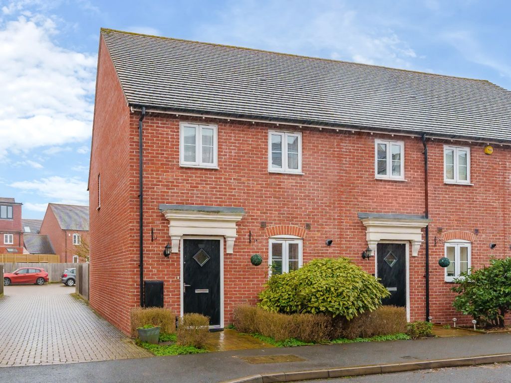 3 bed detached house for sale in Waratah Drive, Chislehurst, Kent BR7