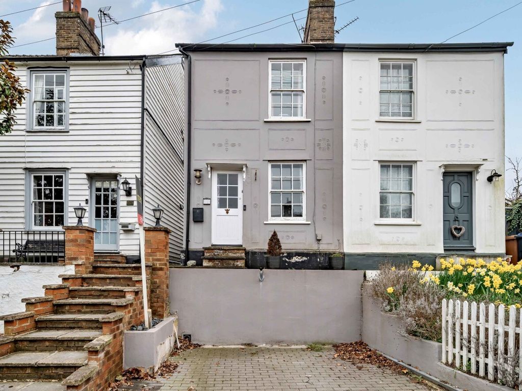 2 bed semidetached house for sale in High Wych Road, Sawbridgeworth