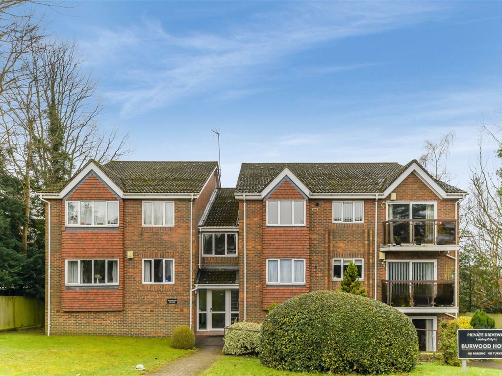3 bed flat for sale in West Hill, Oxted RH8 Zoopla